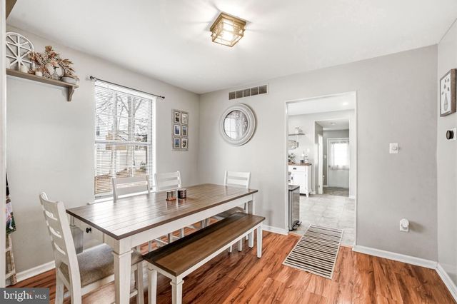 17 FAWN LN, Sicklerville, NJ 08081