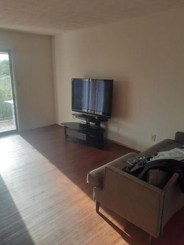 1281 Village Drive C-9, Lexington, KY 40504