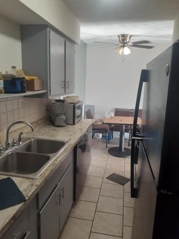 1281 Village Drive C-9, Lexington, KY 40504