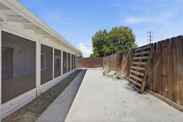 574 Toledo, Hemet, CA 92545