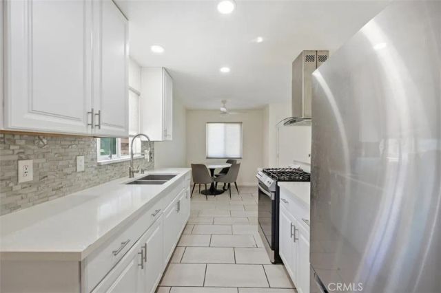 574 Toledo, Hemet, CA 92545