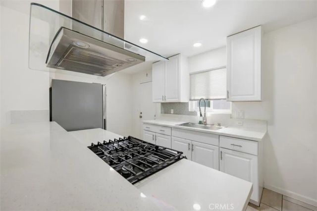 574 Toledo, Hemet, CA 92545