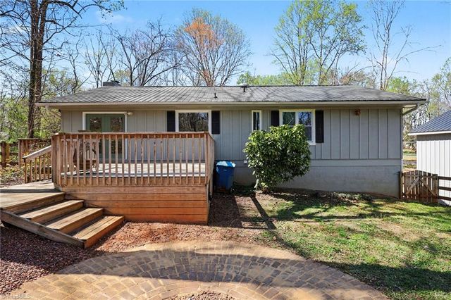 154 Wills Road, Advance, NC 27006