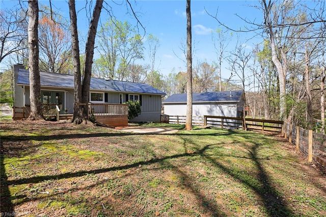 154 Wills Road, Advance, NC 27006