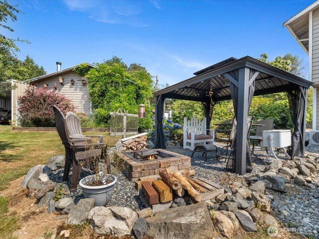 1703 147th St NW, Marysville, WA 98271