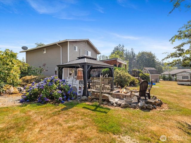 1703 147th St NW, Marysville, WA 98271