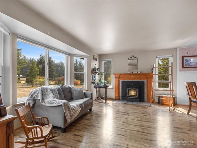 1703 147th St NW, Marysville, WA 98271