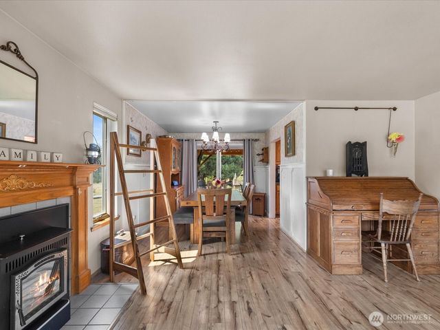 1703 147th St NW, Marysville, WA 98271