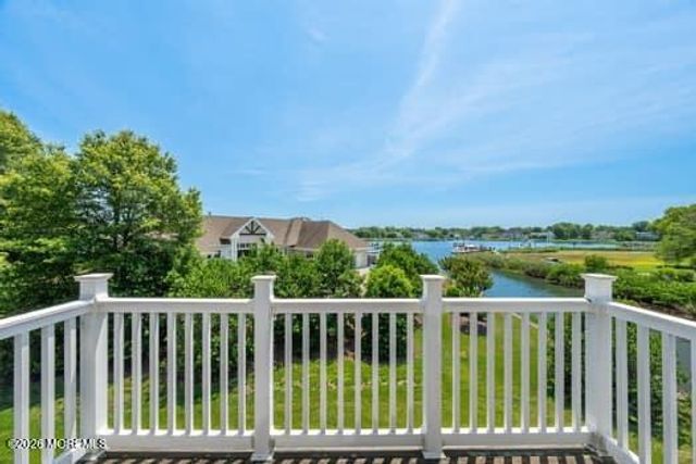 68 Gooseneck Point Road, Oceanport, NJ 07757