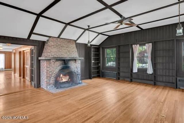 68 Gooseneck Point Road, Oceanport, NJ 07757