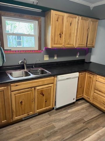 512 EMMA STREET, Fond Du Lac, WI 54935