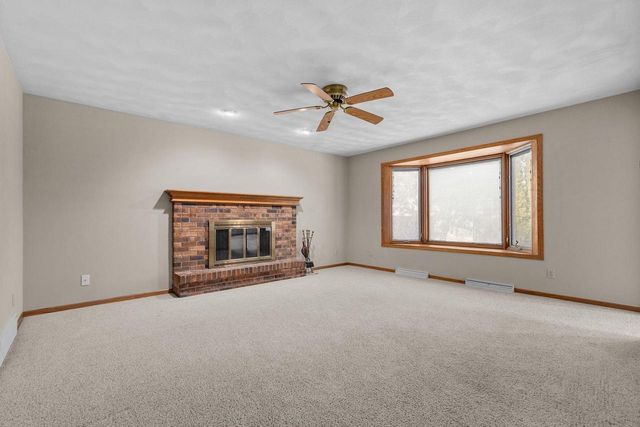 2101 N EUGENE STREET, Appleton, WI 54914