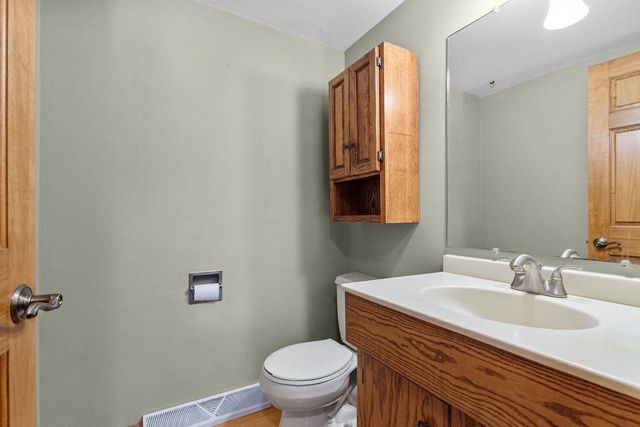 2101 N EUGENE STREET, Appleton, WI 54914