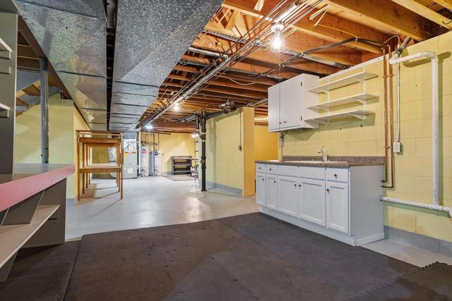 2101 N EUGENE STREET, Appleton, WI 54914