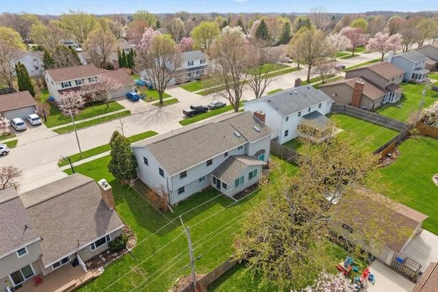 2101 N EUGENE STREET, Appleton, WI 54914