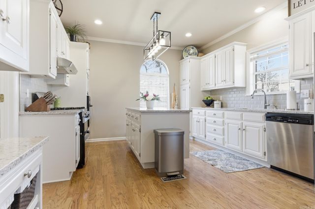 14620 Chambery Drive, Little Rock, AR 72211