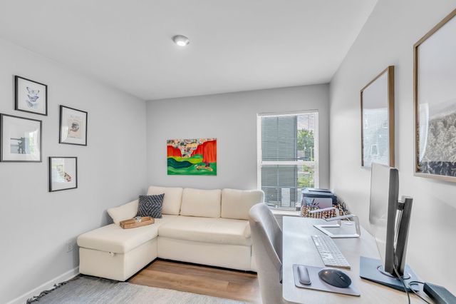 2301 18th Ave, N, Nashville, TN 37208