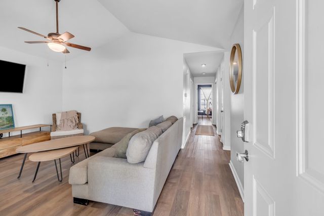 2301 18th Ave, N, Nashville, TN 37208