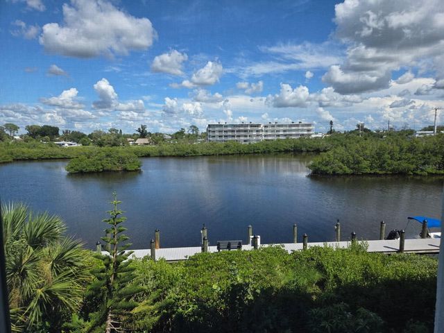 1401 S MCCALL ROAD 203, Englewood, FL 34223
