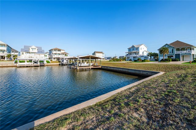 4123 Greenwing Teal Court, Galveston, TX 77554