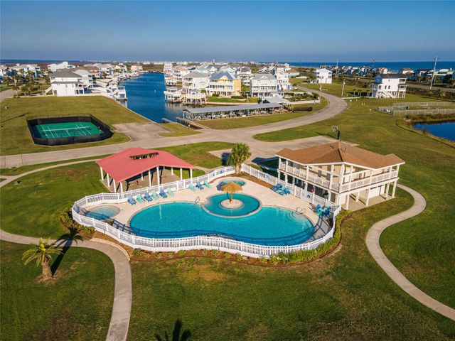 4123 Greenwing Teal Court, Galveston, TX 77554