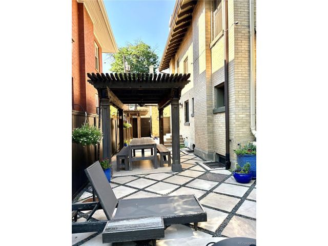 1424 Cook St, Denver, CO 80206