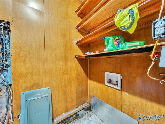 315 Bobwhite Drive, Decatur, AL 35601