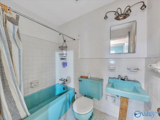 315 Bobwhite Drive, Decatur, AL 35601