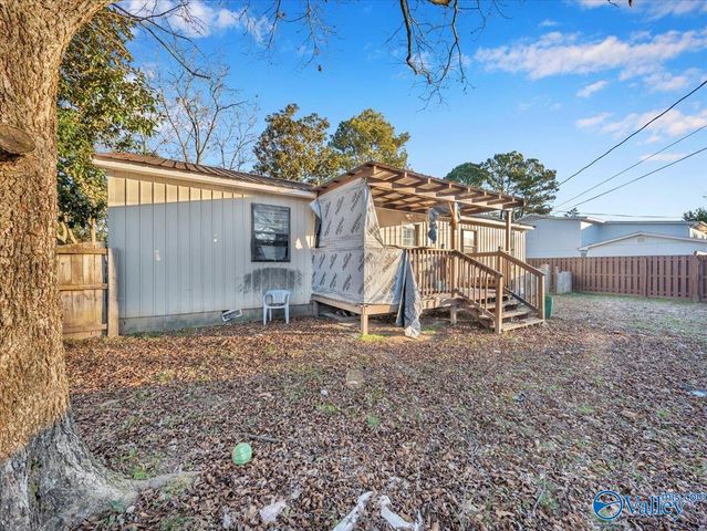 315 Bobwhite Drive, Decatur, AL 35601