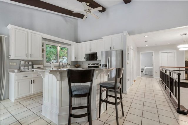 190 Hawes St, Wrentham, MA 02093