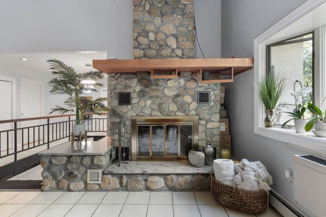 190 Hawes St, Wrentham, MA 02093