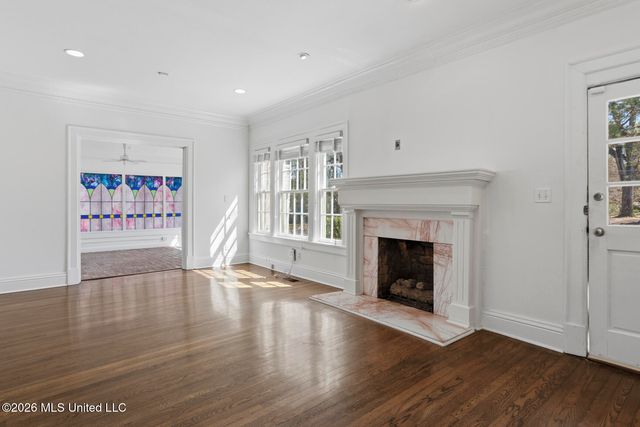 1622 Poplar Boulevard, Jackson, MS 39202