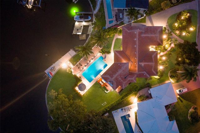 7208 19TH AVENUE NW, Bradenton, FL 34209
