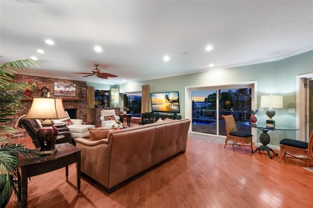 7208 19TH AVENUE NW, Bradenton, FL 34209