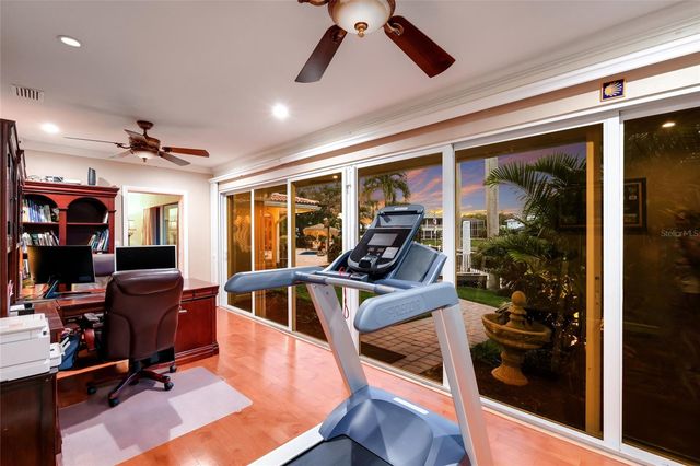 7208 19TH AVENUE NW, Bradenton, FL 34209