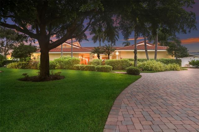 7208 19TH AVENUE NW, Bradenton, FL 34209