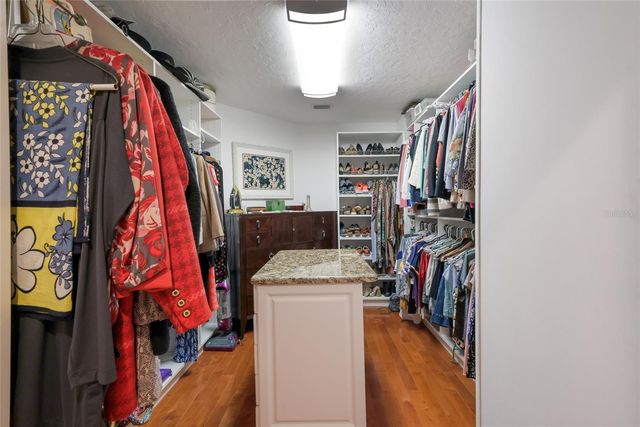 7208 19TH AVENUE NW, Bradenton, FL 34209