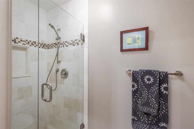 7208 19TH AVENUE NW, Bradenton, FL 34209