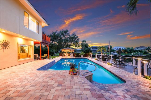7208 19TH AVENUE NW, Bradenton, FL 34209