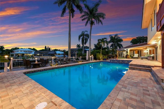 7208 19TH AVENUE NW, Bradenton, FL 34209