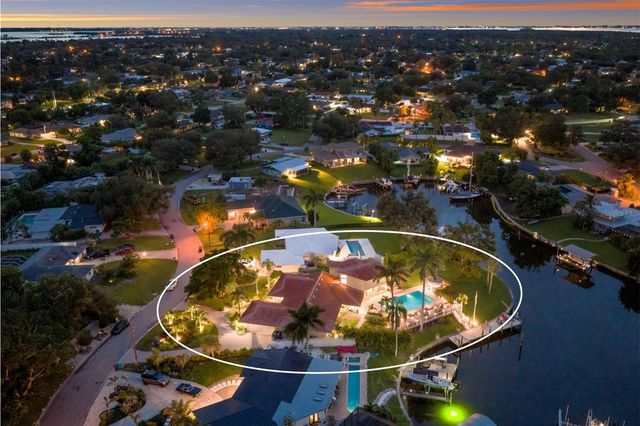 7208 19TH AVENUE NW, Bradenton, FL 34209