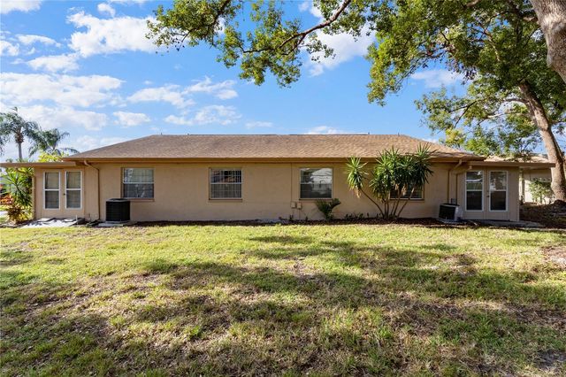 409 FELTHAM TRAIL B, Sun City Center, FL 33573