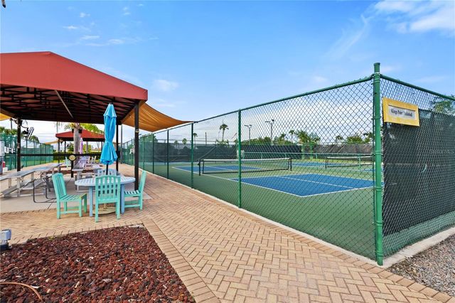 409 FELTHAM TRAIL B, Sun City Center, FL 33573