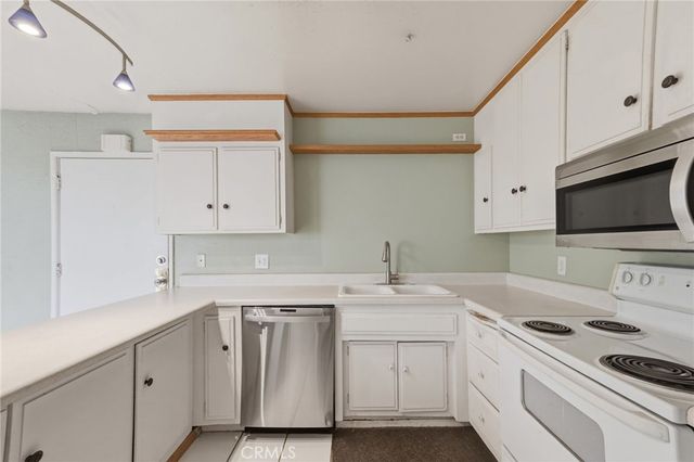 222 Marywood, Claremont, CA 91711