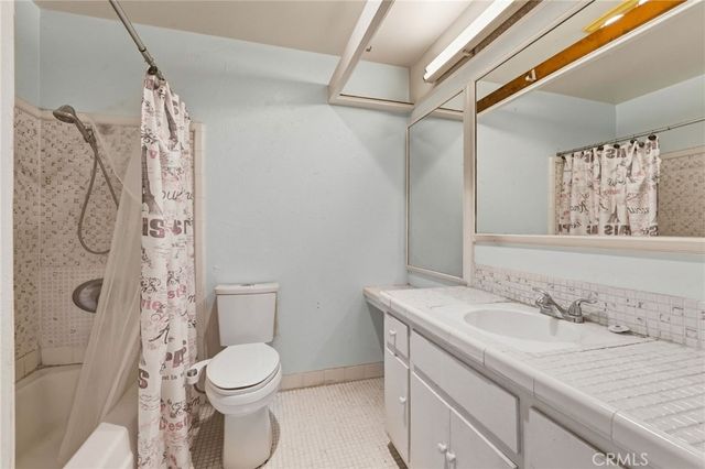 222 Marywood, Claremont, CA 91711