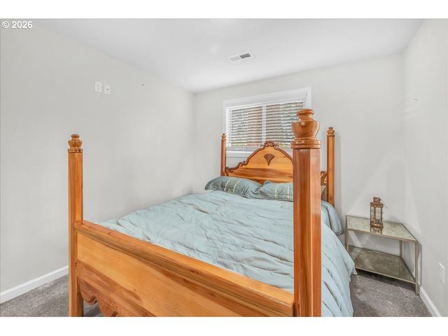 1461 Ne 12TH Ave, Hillsboro, OR 97124