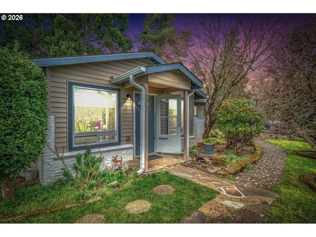 1461 Ne 12TH Ave, Hillsboro, OR 97124