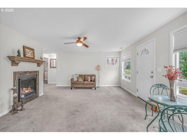 1461 Ne 12TH Ave, Hillsboro, OR 97124