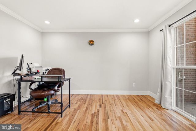 8701 LOCHAVEN DR, Gaithersburg, MD 20882