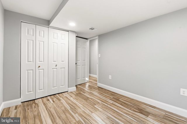 8701 LOCHAVEN DR, Gaithersburg, MD 20882